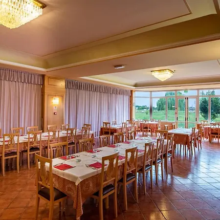 Strassoldo Hotel