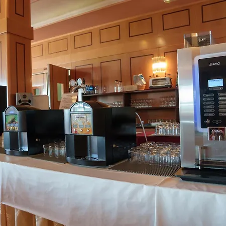 Attianese Restaurant 3*