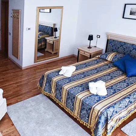 Strassoldo Hotel